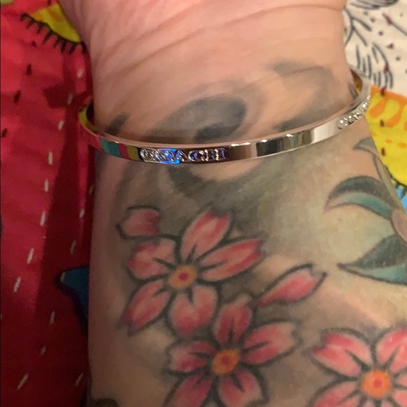 NWT. COACH Bracelet Set. - Picture 4 of 11